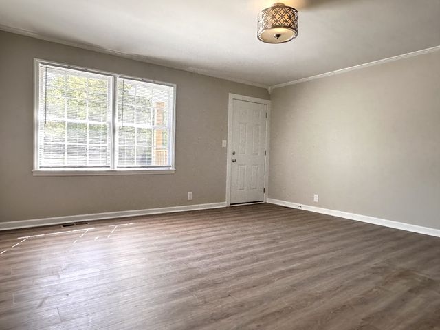21 McAlister Rd, Fayetteville, TN 37334