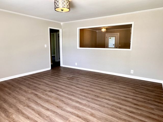 21 McAlister Rd, Fayetteville, TN 37334