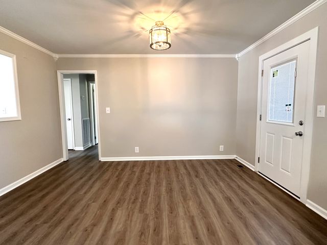 21 McAlister Rd, Fayetteville, TN 37334