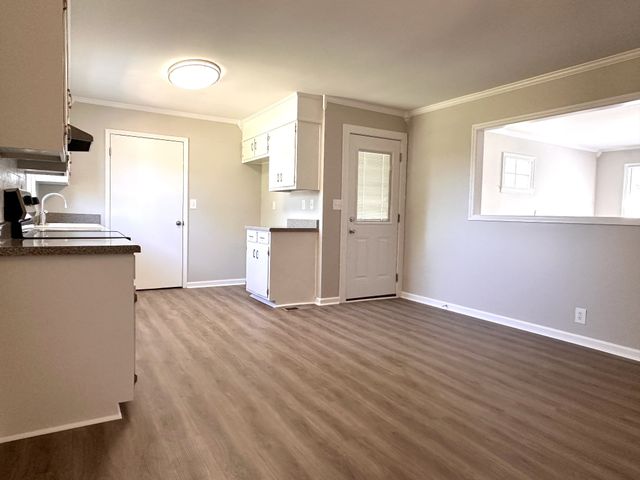 21 McAlister Rd, Fayetteville, TN 37334
