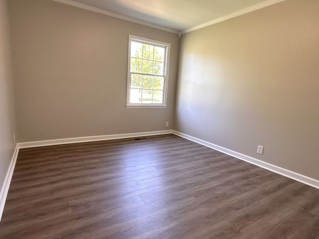 21 McAlister Rd, Fayetteville, TN 37334