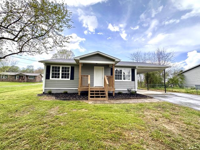 21 McAlister Rd, Fayetteville, TN 37334