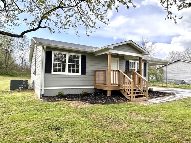 21 McAlister Rd, Fayetteville, TN 37334