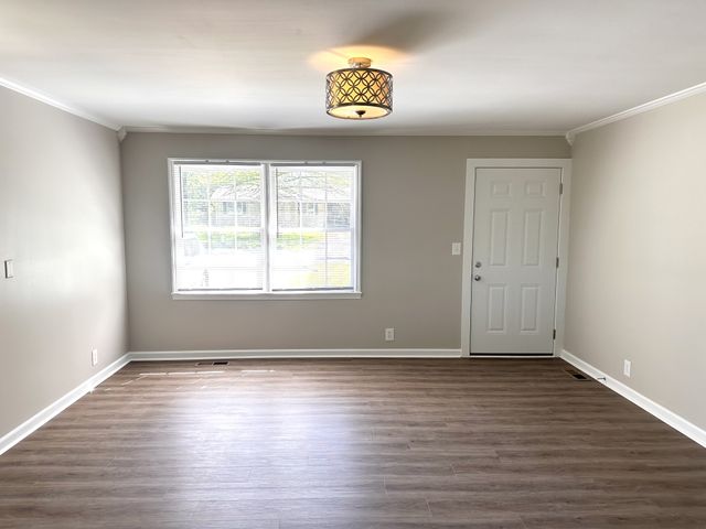 21 McAlister Rd, Fayetteville, TN 37334