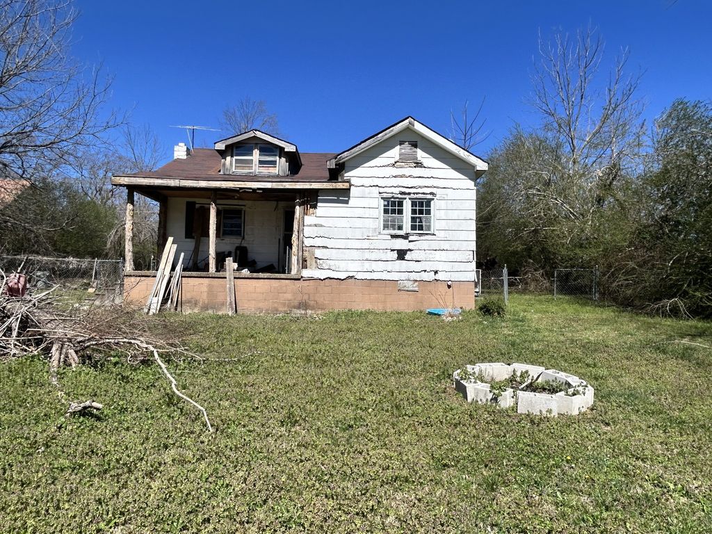 503 Old Highway 46, S, Dickson, TN 37055
