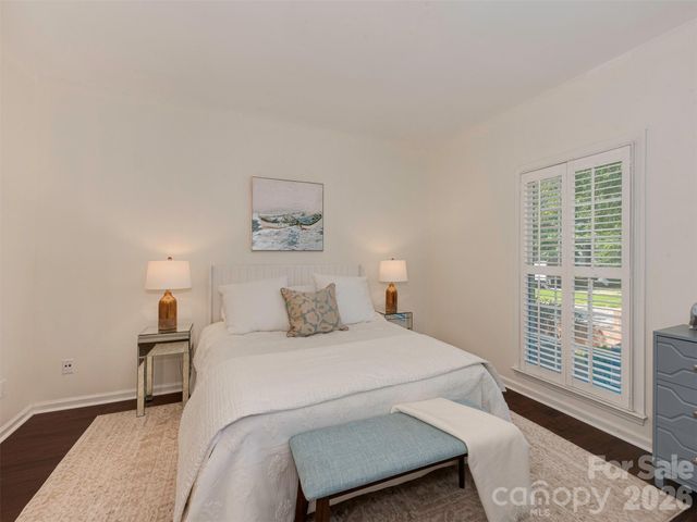 301 Queens Road 105, Charlotte, NC 28204