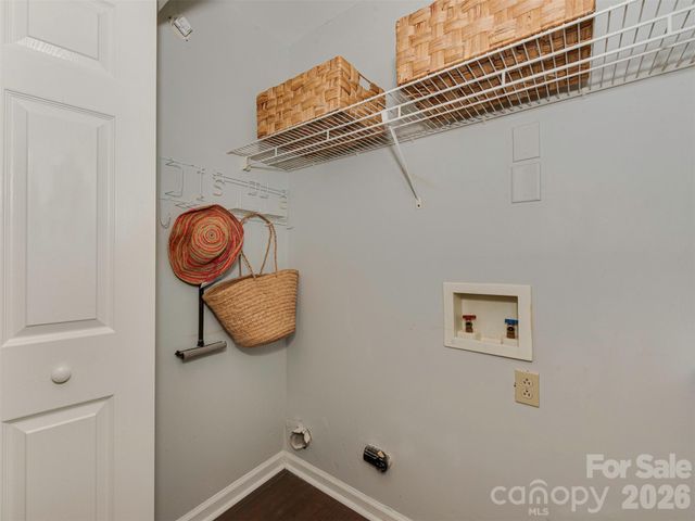 301 Queens Road 105, Charlotte, NC 28204