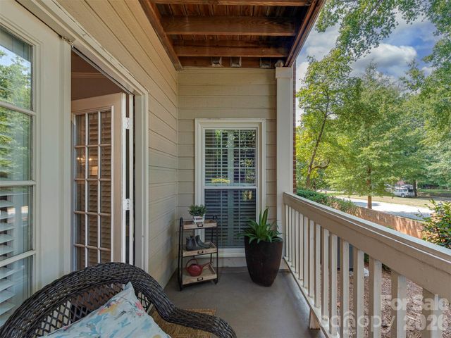 301 Queens Road 105, Charlotte, NC 28204