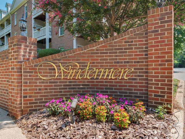 301 Queens Road 105, Charlotte, NC 28204