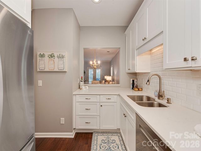 301 Queens Road 105, Charlotte, NC 28204