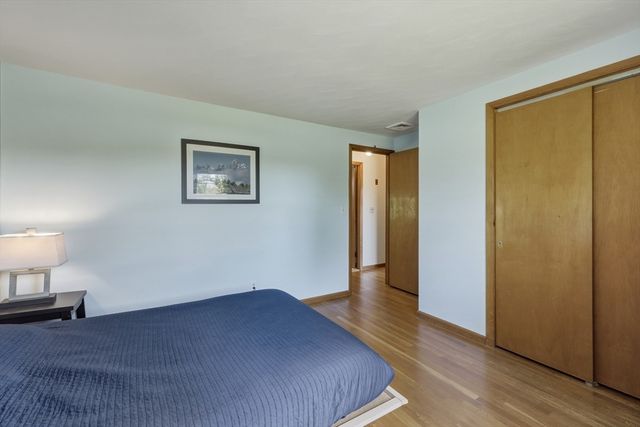 16 Saybrook Cir, South Hadley, MA 01075