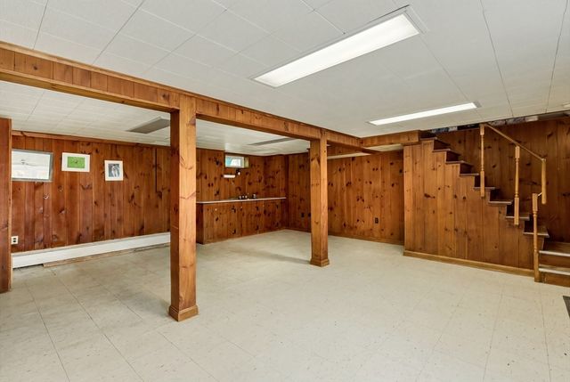 16 Saybrook Cir, South Hadley, MA 01075