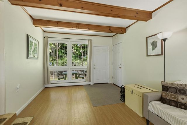 16 Saybrook Cir, South Hadley, MA 01075