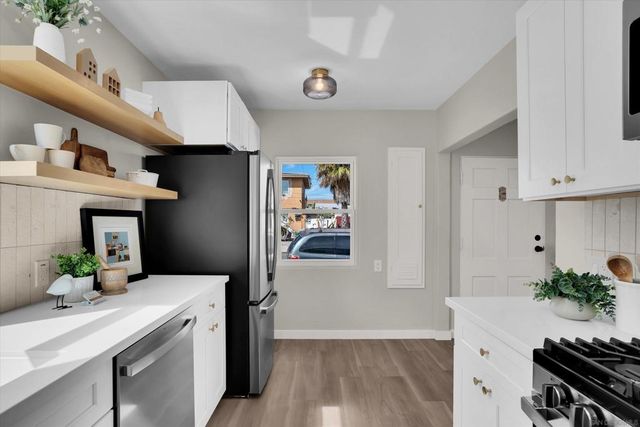 3553 Monroe, San Diego, CA 92116
