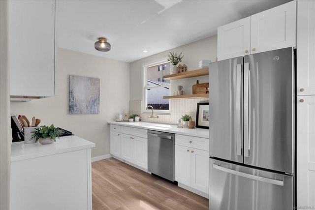 3553 Monroe, San Diego, CA 92116
