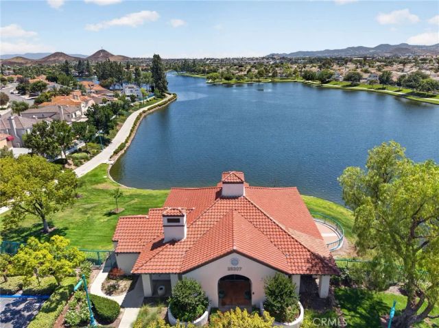 28680 Avenida Marbella, Menifee, CA 92584