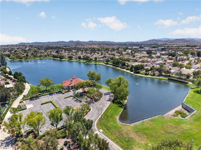 28680 Avenida Marbella, Menifee, CA 92584