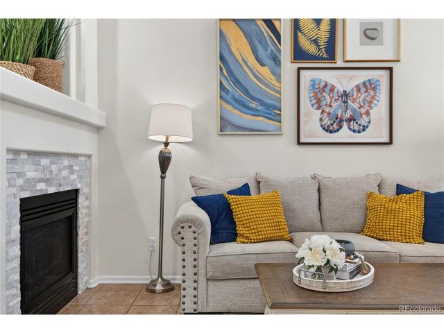 7425 S Norfolk St, Aurora, CO 80016