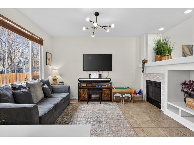 7425 S Norfolk St, Aurora, CO 80016