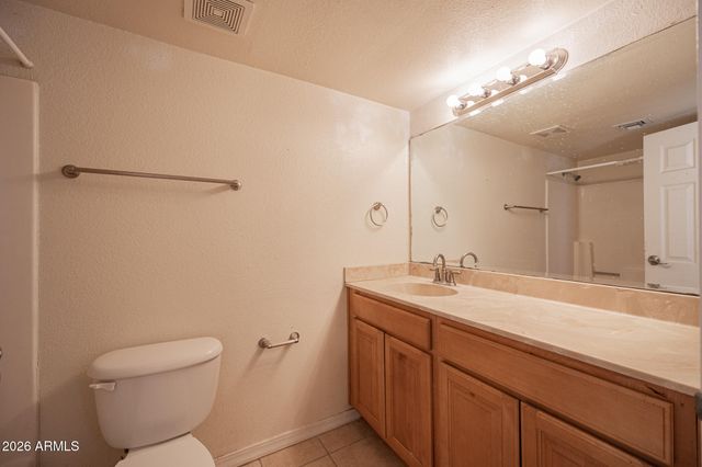 330 S BECK Avenue 207, Tempe, AZ 85281