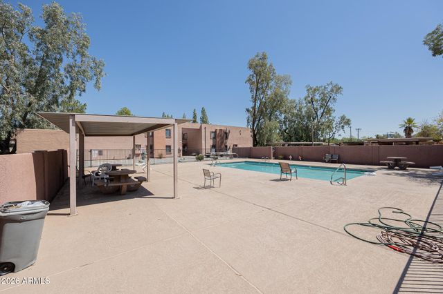 330 S BECK Avenue 207, Tempe, AZ 85281