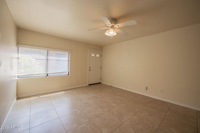 330 S BECK Avenue 207, Tempe, AZ 85281