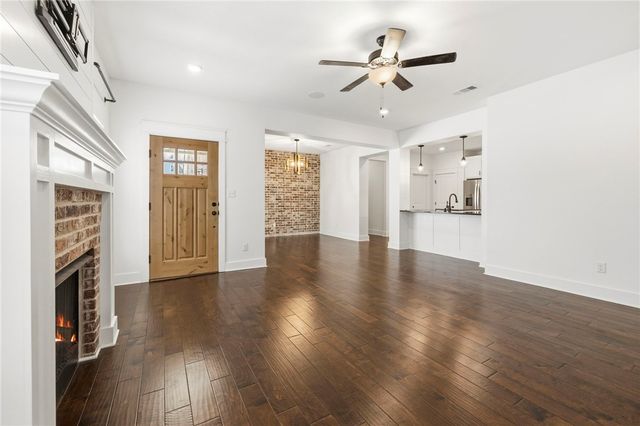 254 N Solitude Bend, Fayetteville, AR 72704