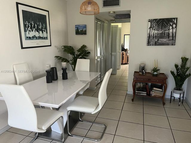 288 N Tilford N 288, Deerfield Beach, FL 33442