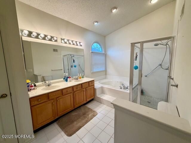 2 London Drive, Monroe, NJ 08831