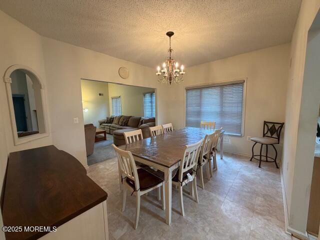 2 London Drive, Monroe, NJ 08831