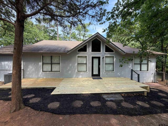 2922 Holly Trail East, Holly Lake Ranch, TX 75765