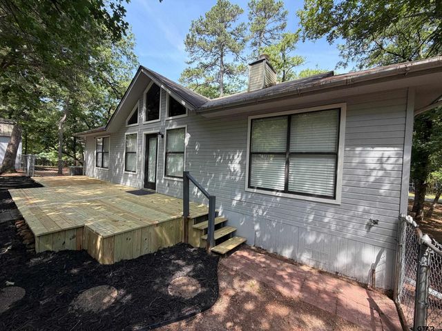 2922 Holly Trail East, Holly Lake Ranch, TX 75765