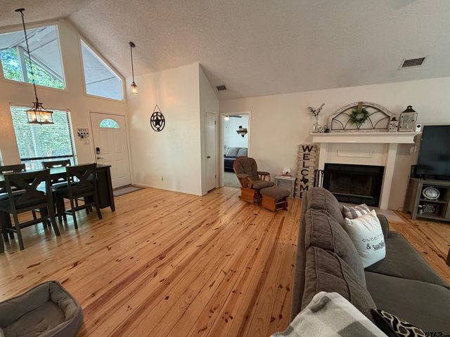 2922 Holly Trail East, Holly Lake Ranch, TX 75765