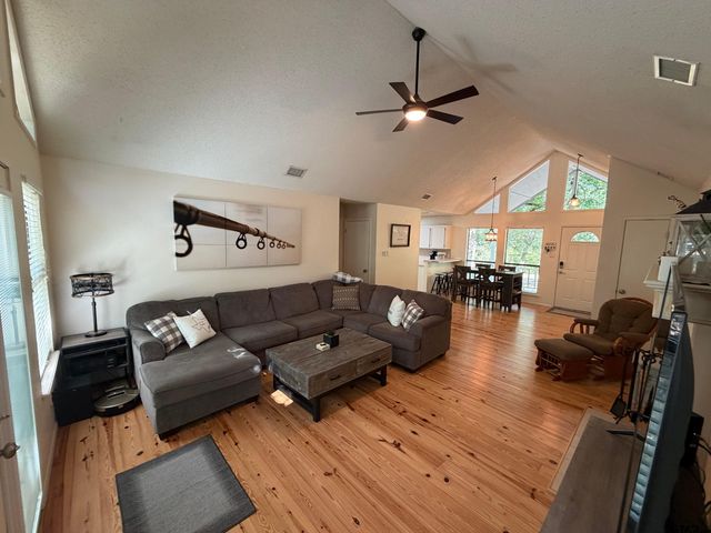 2922 Holly Trail East, Holly Lake Ranch, TX 75765