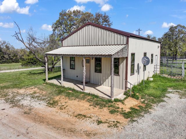 4519 County Road 2690, Alvord, TX 76225