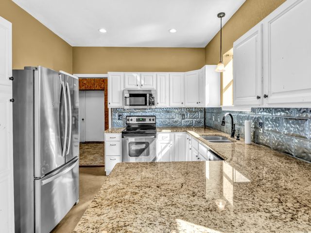 4519 County Road 2690, Alvord, TX 76225