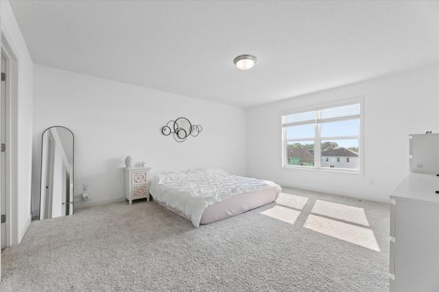 1908 Boulder Way, Carver, MN 55315