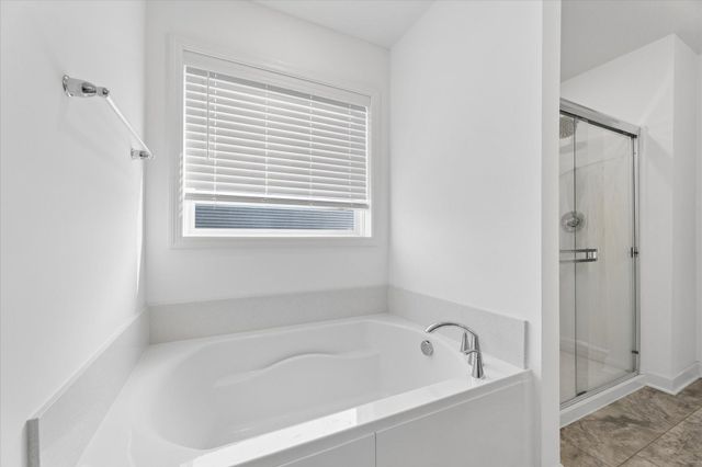 1908 Boulder Way, Carver, MN 55315