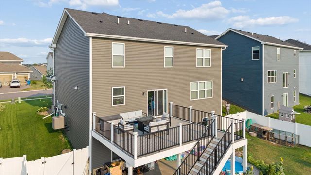 1908 Boulder Way, Carver, MN 55315