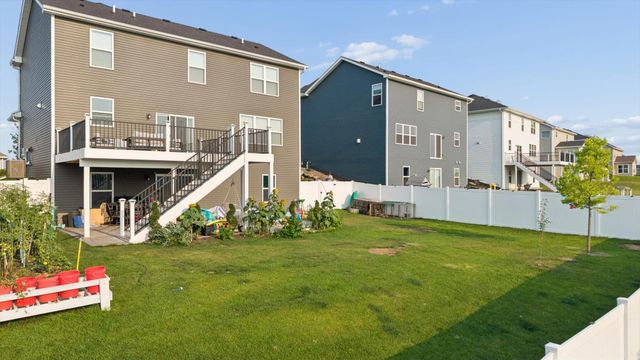1908 Boulder Way, Carver, MN 55315