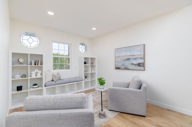 1674 Evergreen Street, San Diego, CA 92106