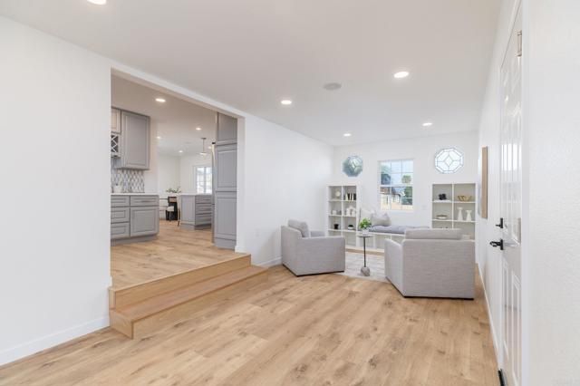 1674 Evergreen Street, San Diego, CA 92106