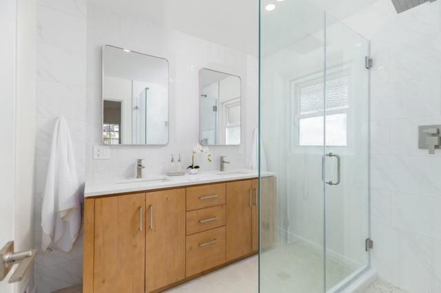 1674 Evergreen Street, San Diego, CA 92106