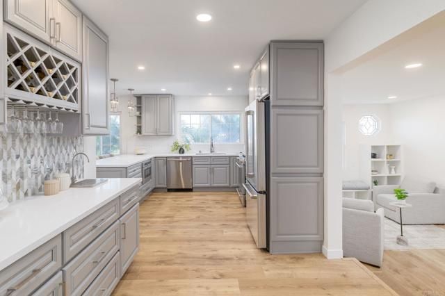 1674 Evergreen Street, San Diego, CA 92106