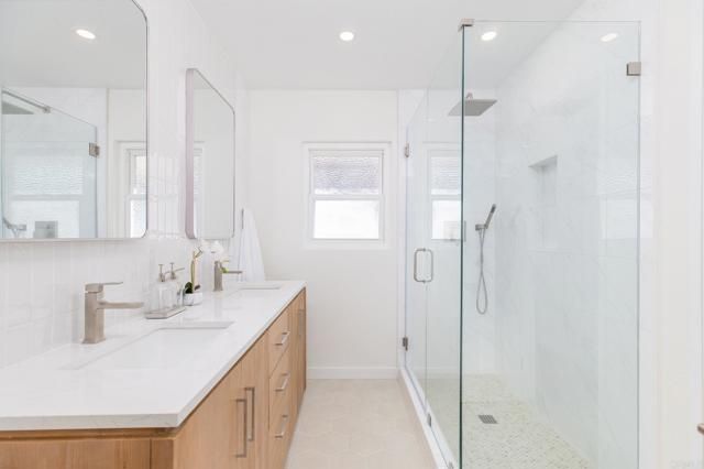 1674 Evergreen Street, San Diego, CA 92106