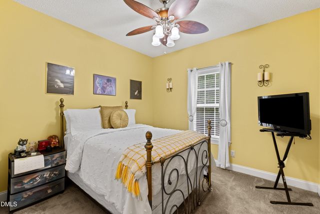 128 Redbud Drive, Clayton, NC 27520