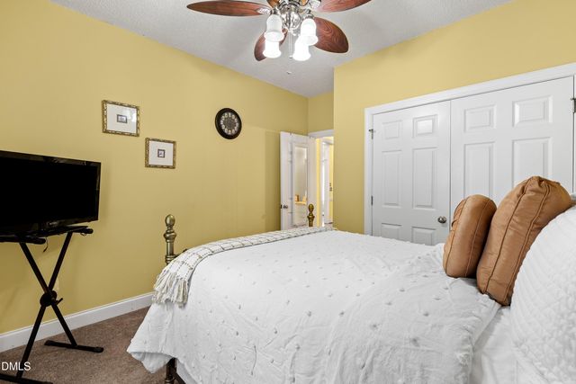 128 Redbud Drive, Clayton, NC 27520