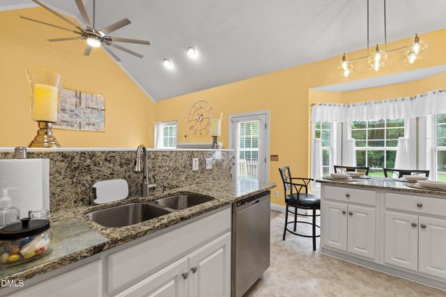 128 Redbud Drive, Clayton, NC 27520