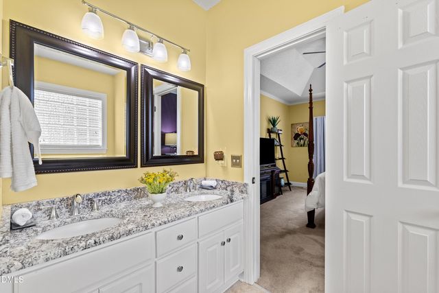 128 Redbud Drive, Clayton, NC 27520