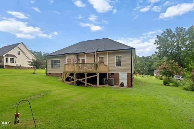 128 Redbud Drive, Clayton, NC 27520